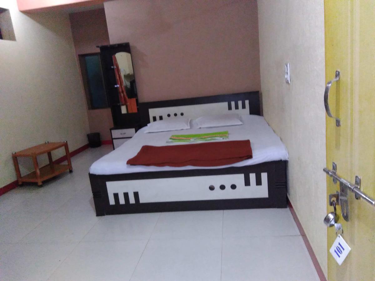 Sai Prasad Guest House Murūd Chambre photo